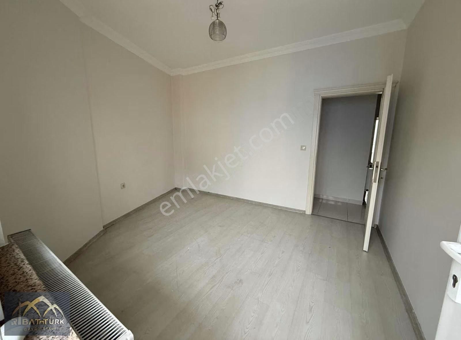 Trabzon Ortahisar Meydan Da 3+1 165 M2 Kiralık Temiz Daire - Görsel 3