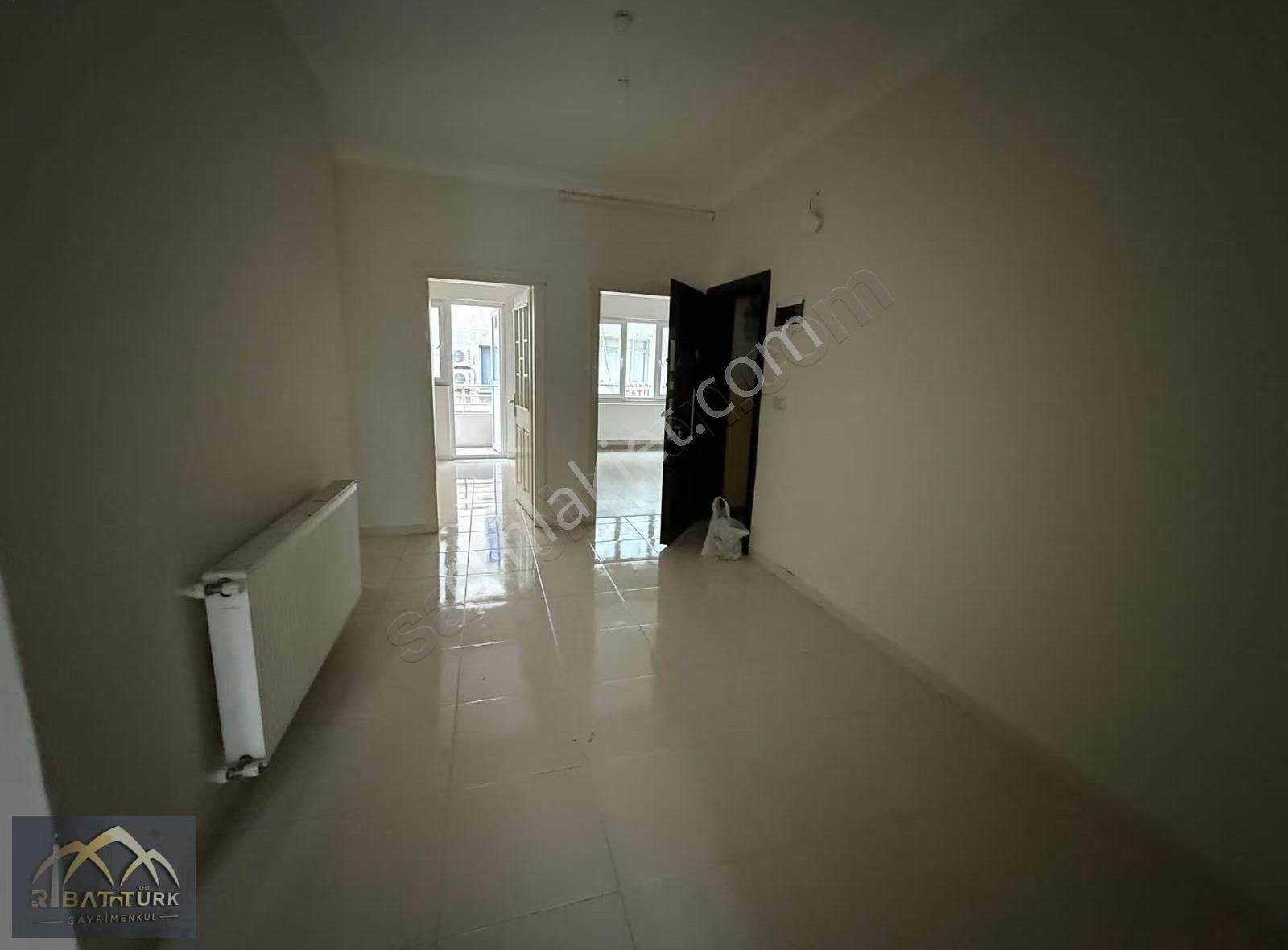 Trabzon Ortahisar Meydan Da 3+1 165 M2 Kiralık Temiz Daire - Görsel 4