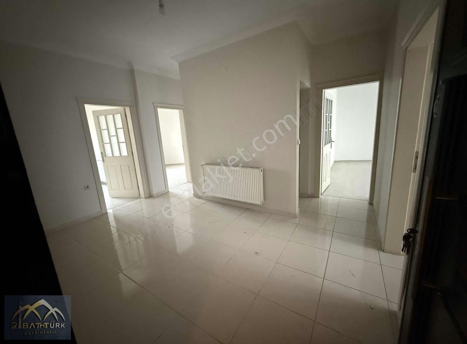 Trabzon Ortahisar Meydan Da 3+1 165 M2 Kiralık Temiz Daire