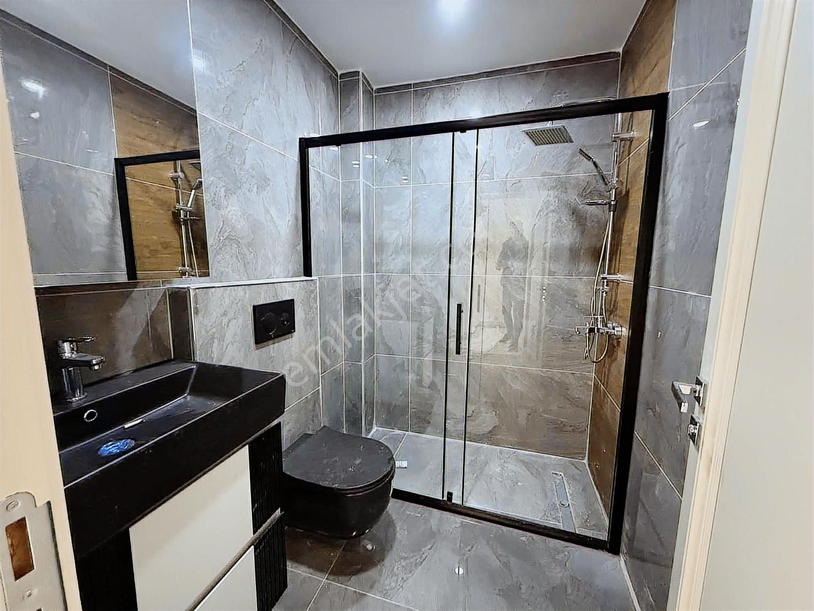 Kiralık Kısa Katlı Binada 6+2 Dubleks Marmara Mah Geniş Ferah - Görsel 13