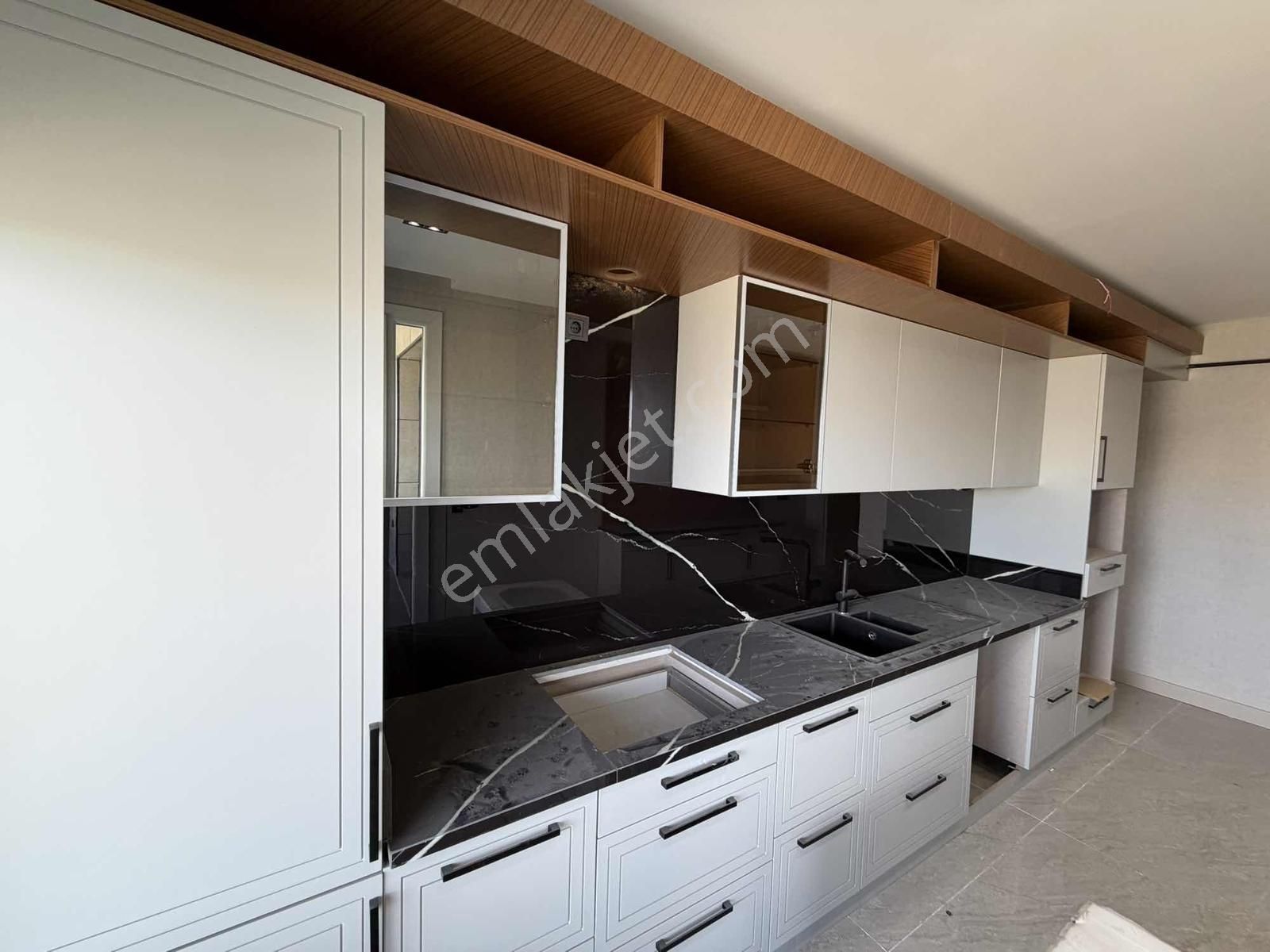 Kiralık Kısa Katlı Binada 6+2 Dubleks Marmara Mah Geniş Ferah - Görsel 30