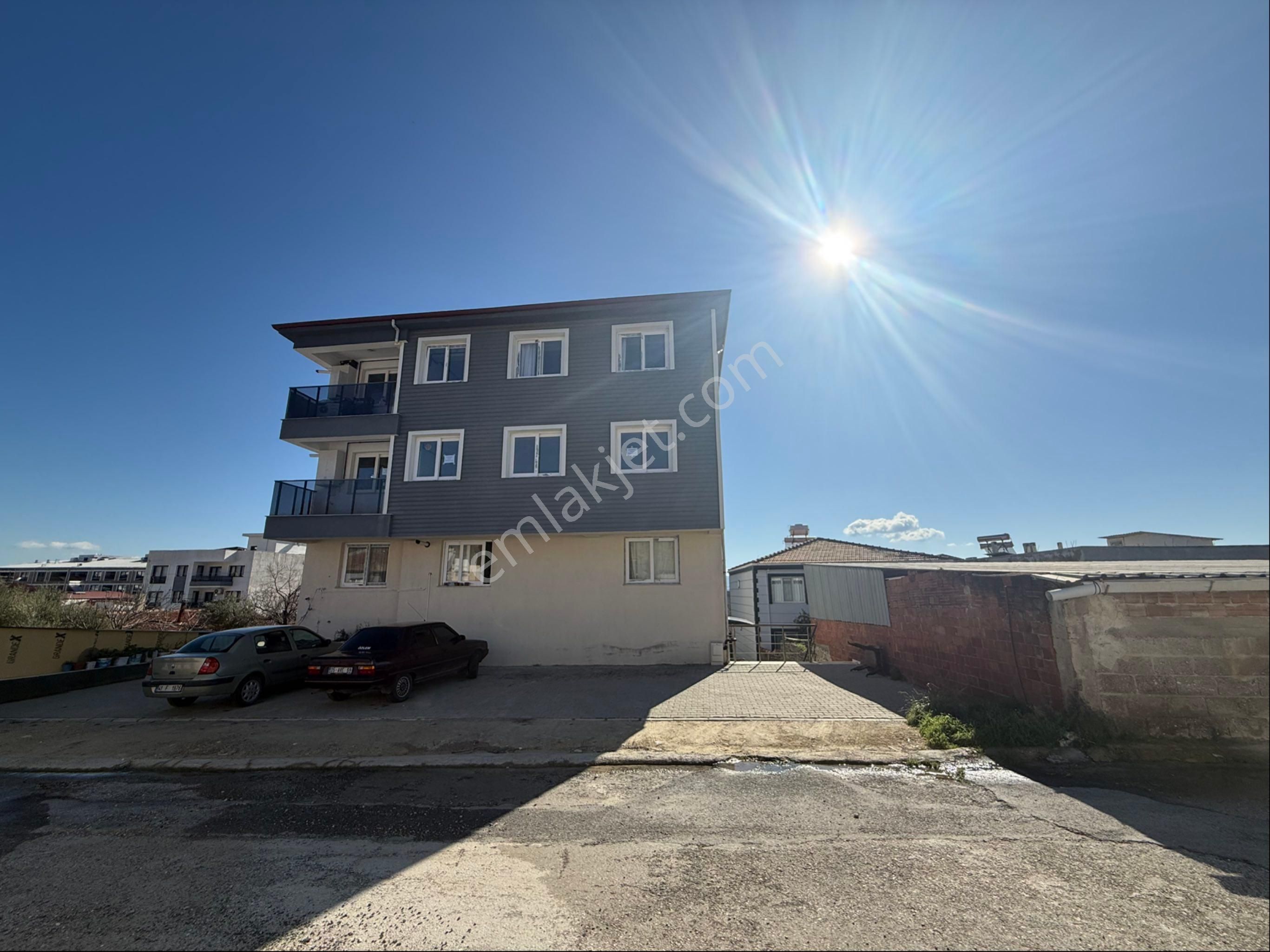 Güleç Gayrimenkul ‘den Satılık 1+1 Daire - Görsel 2