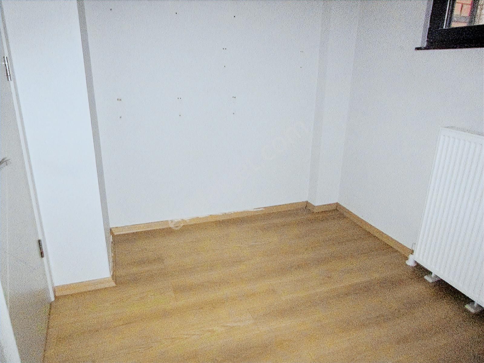 Kadıköy Osmanağa Genç Bina Kombili Müstakil Bahçeli 1+1 Dükkan - Görsel 5