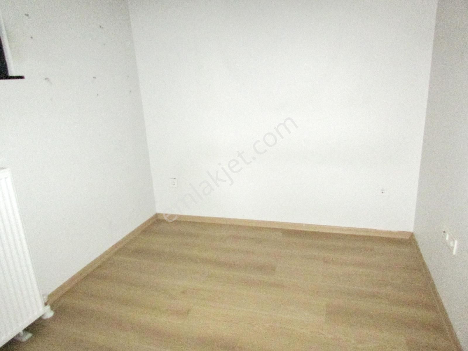 Kadıköy Osmanağa Genç Bina Kombili Müstakil Bahçeli 1+1 Dükkan - Görsel 6