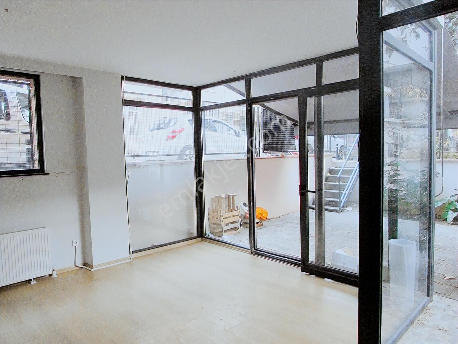 Kadıköy Osmanağa Genç Bina Kombili Müstakil Bahçeli 1+1 Dükkan - Görsel 27