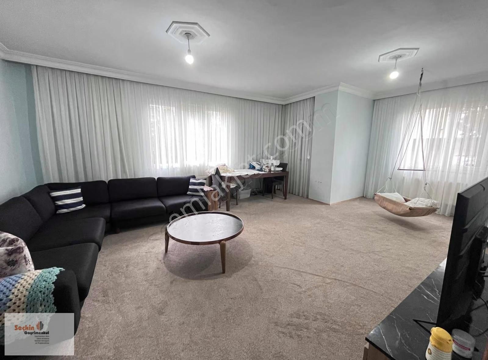 Maltepe Altayçeşme Mah 145 M2 Otoparklı Caddeye Metroya Yakın - Görsel 6