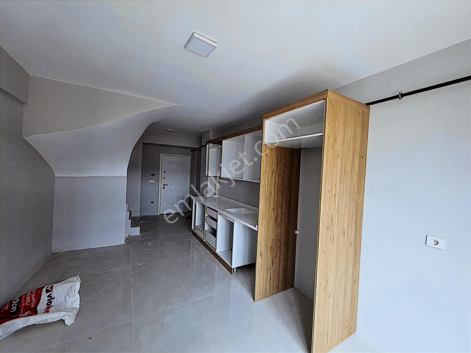Üniversite Yanı Loft 1+1 Daire - Görsel 7