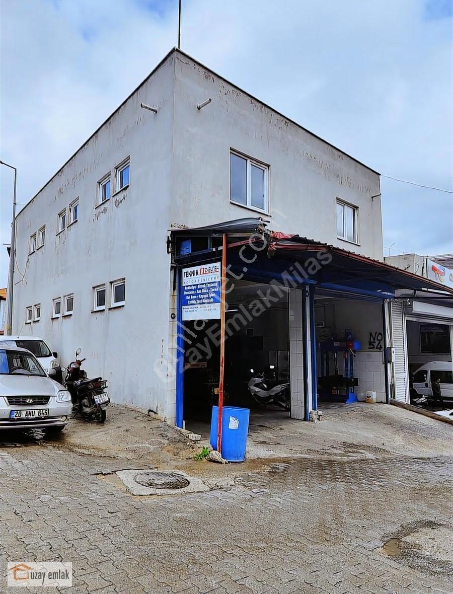 Milas Sanayi Sitesi'nde Satılık 450 M² Köşe Dükkan