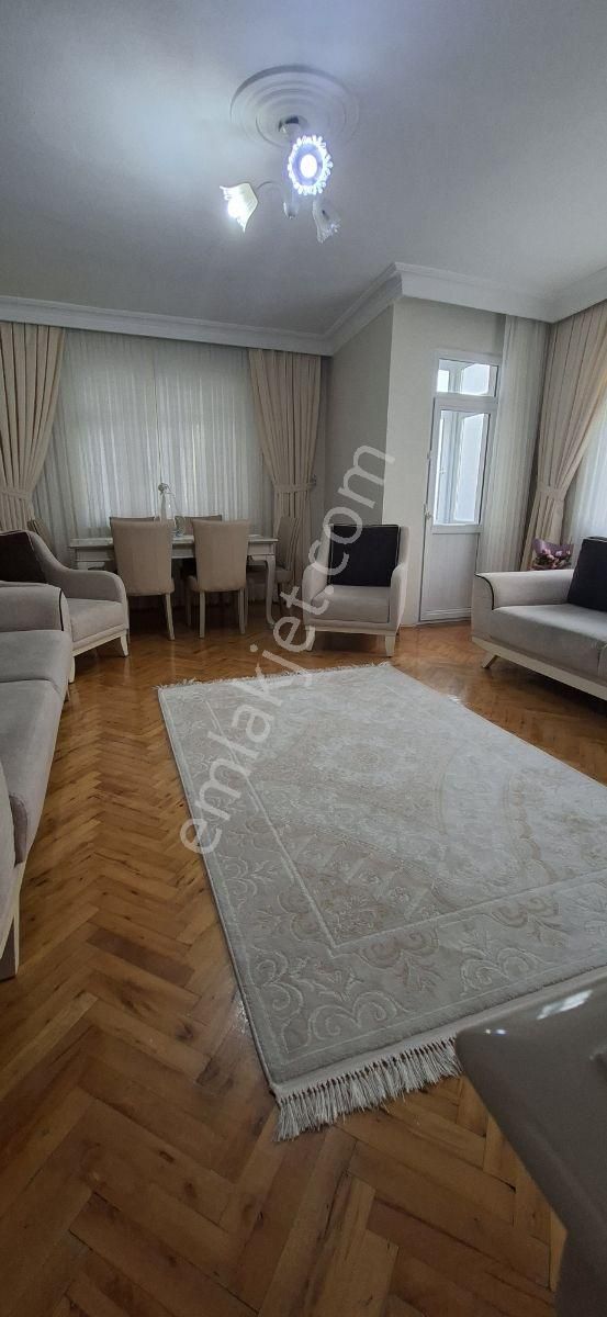 Bahçelievler Çamlık Caddesine 2.bina 3+1 125m2 Asansörlü Arakat - Görsel 5