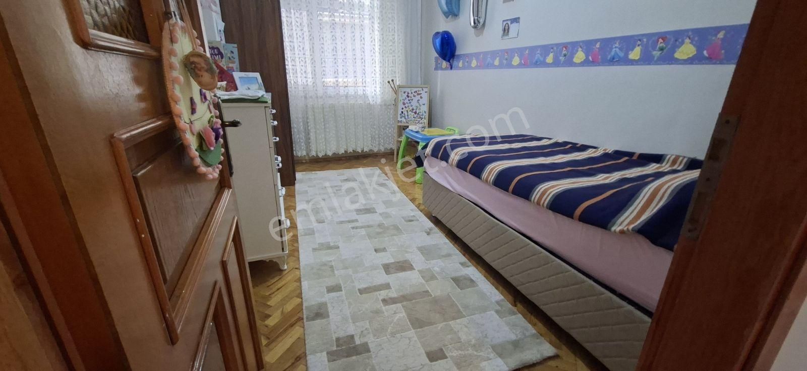 Bahçelievler Çamlık Caddesine 2.bina 3+1 125m2 Asansörlü Arakat - Görsel 20