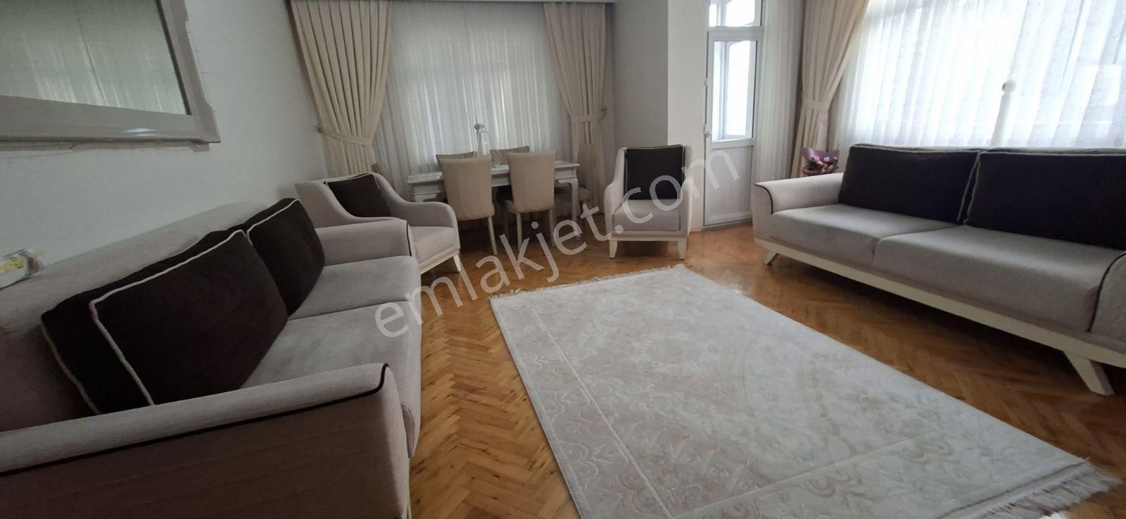 Bahçelievler Çamlık Caddesine 2.bina 3+1 125m2 Asansörlü Arakat