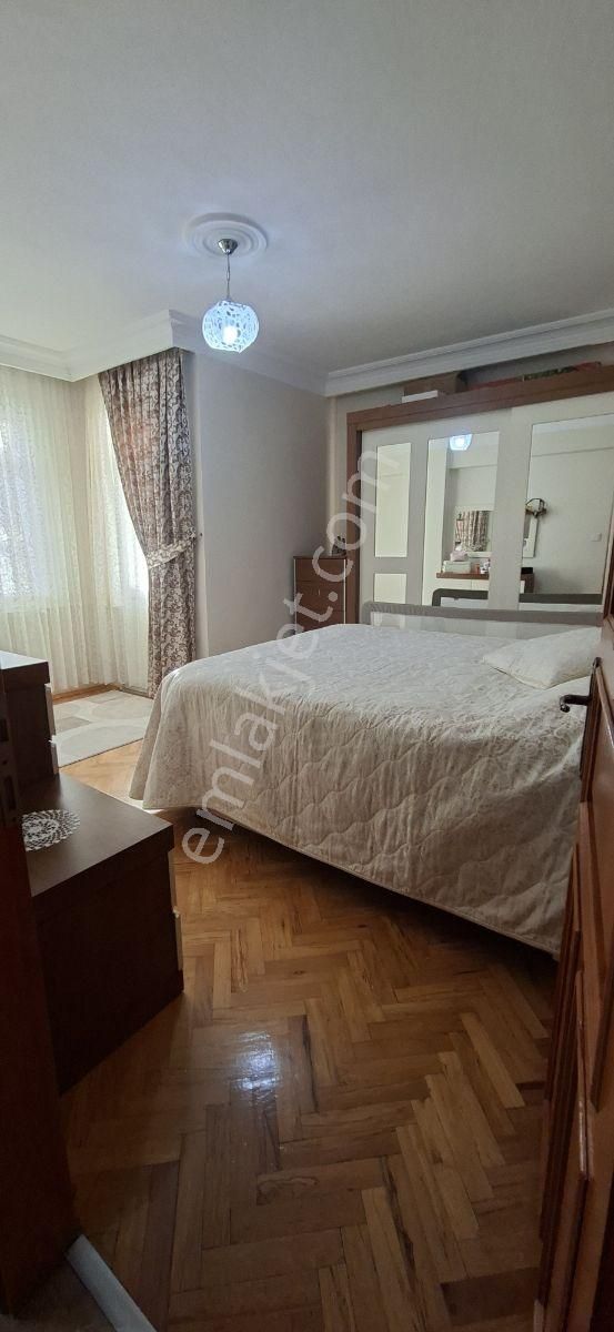 Bahçelievler Çamlık Caddesine 2.bina 3+1 125m2 Asansörlü Arakat - Görsel 15