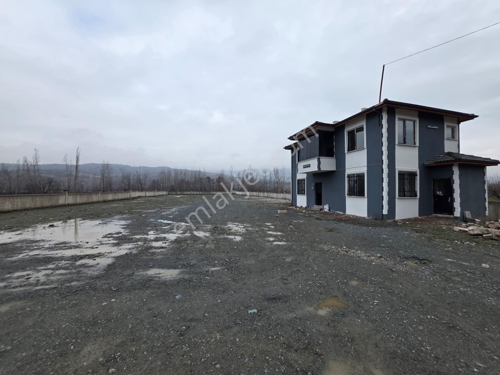 Tokat Gümenek Yol Ayrımında İşyeri Ve Bahçe Yapmaya Uygun Tarla - Görsel 11