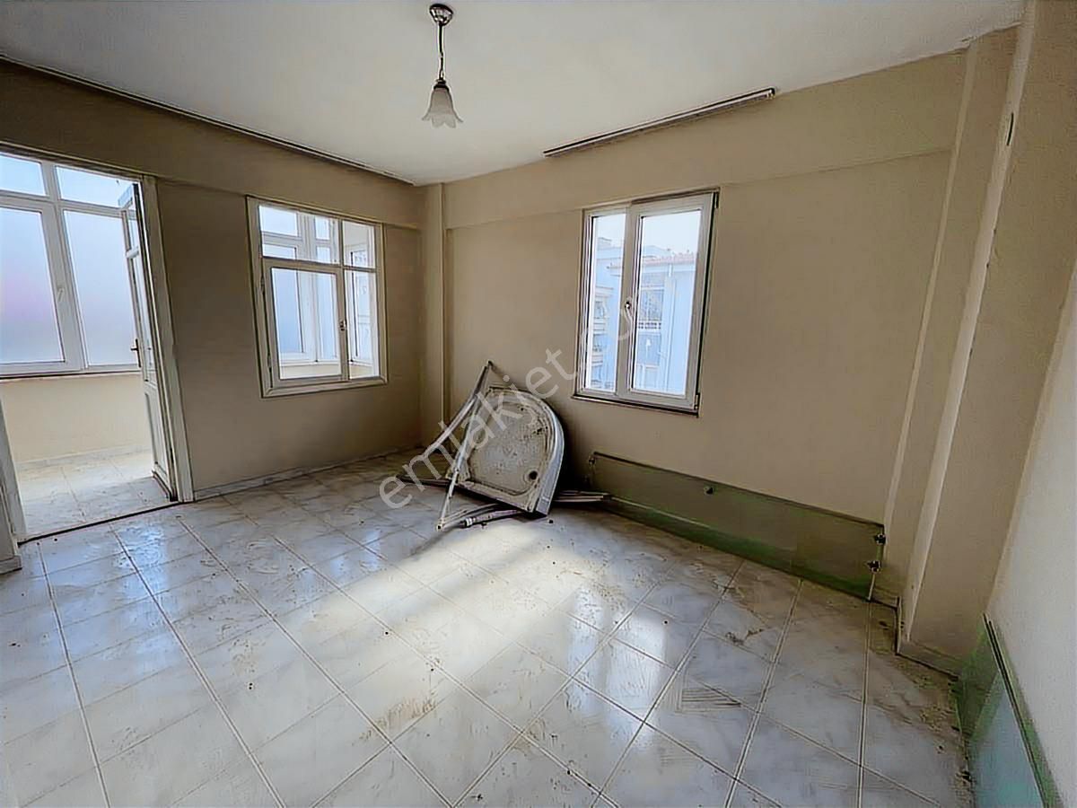 Era Angel'dan Ayvalık 150 Evler Mahallesinde Kiralık 3+1 Daire - Görsel 3