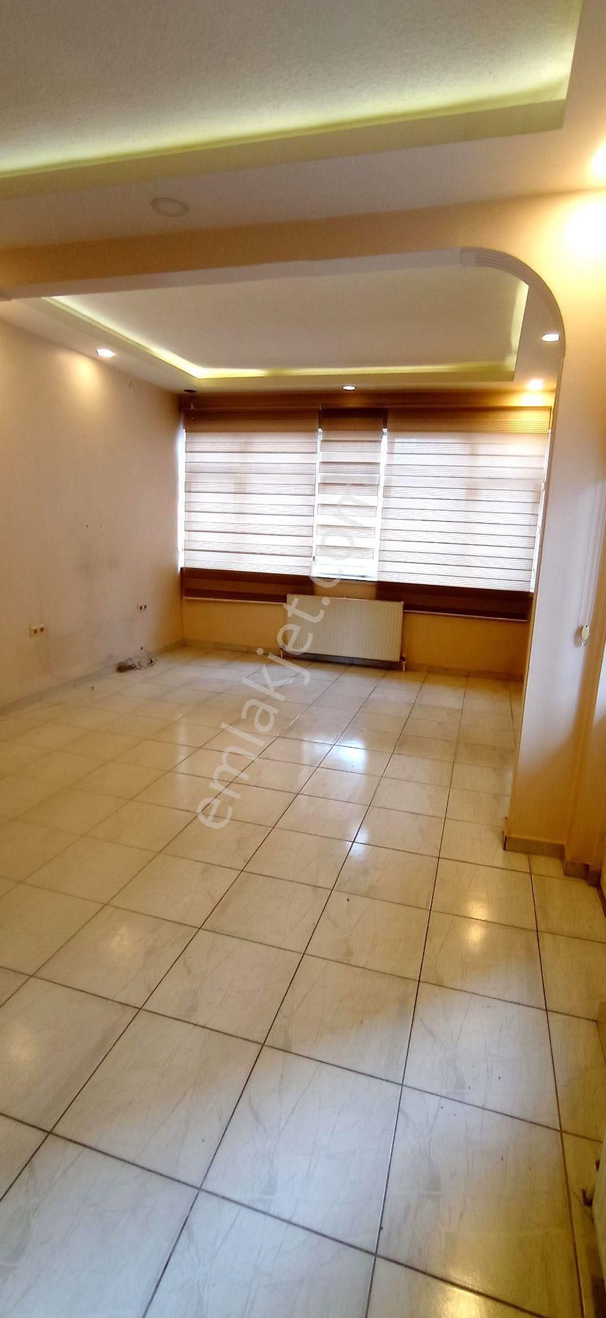 Kızılay Merkez Ataç 1 Sokakta 2+1 Kombili, Asansörlü Otoparklı Kiralık Konut - Görsel 4