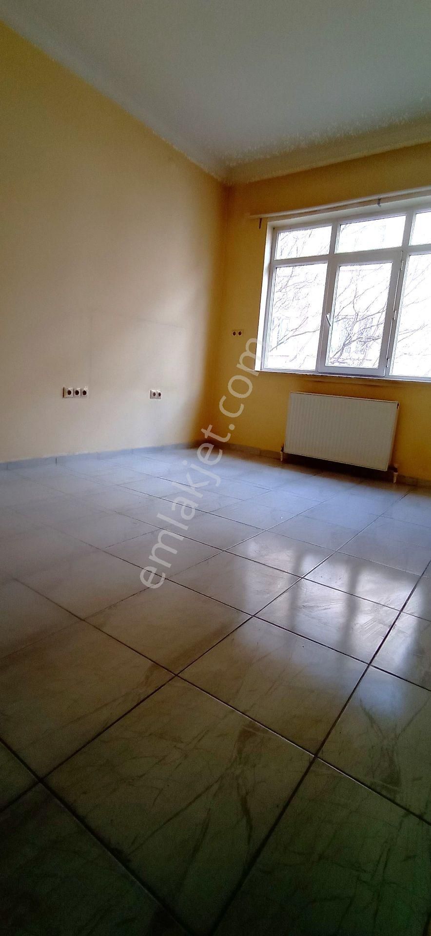 Kızılay Merkez Ataç 1 Sokakta 2+1 Kombili, Asansörlü Otoparklı Kiralık Konut - Görsel 11