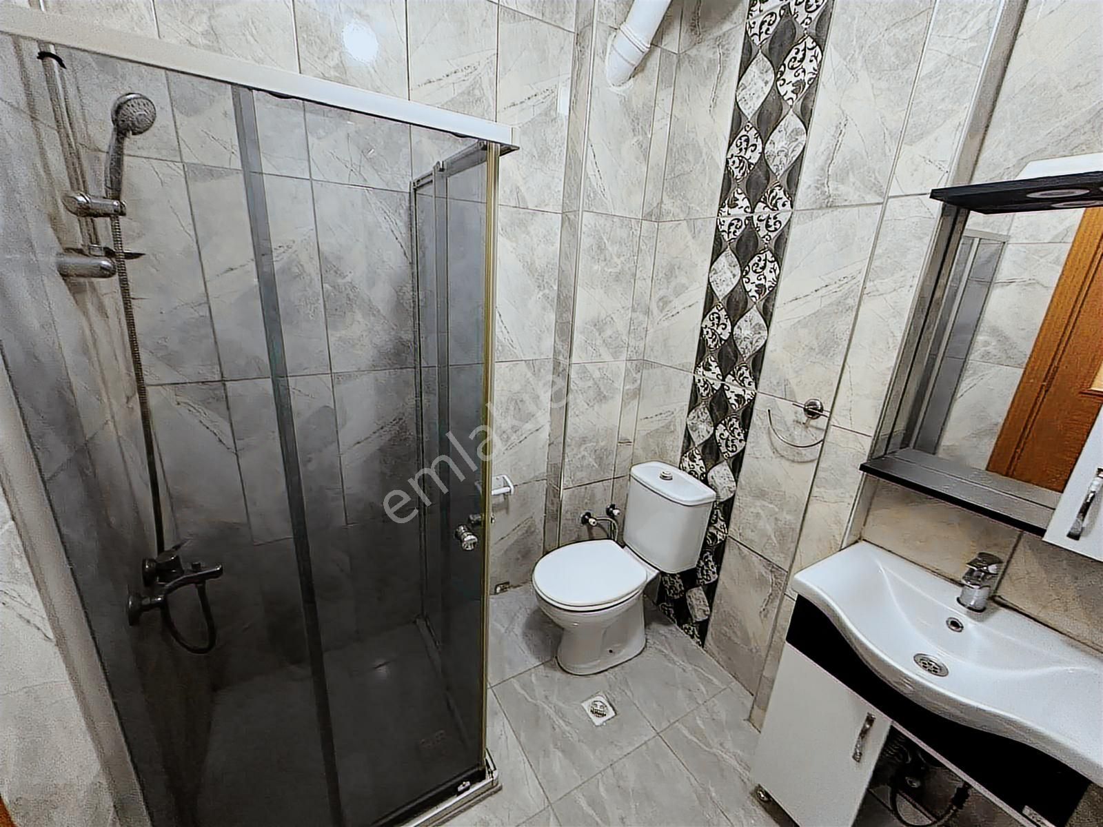 Metrobise Çok Yakın 2+1 Doğalgaz Sobalı - Görsel 7