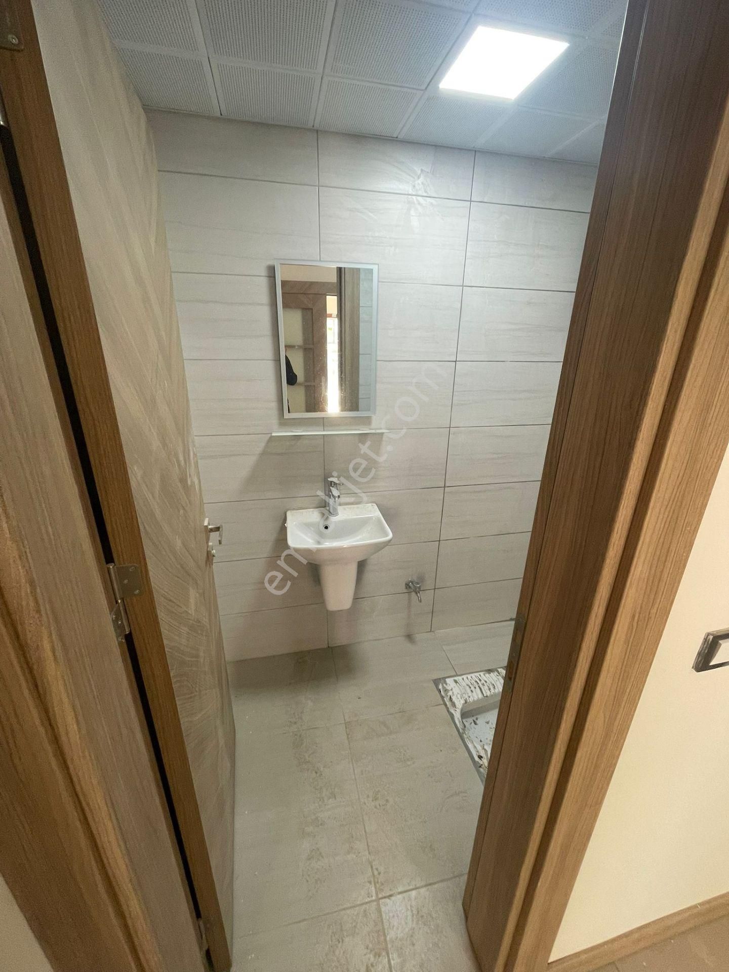 Adana Sarıçamda Göztepe Tokilerde 3+1 Geniş Full Eksiksiz Kiralık Daire - Görsel 6