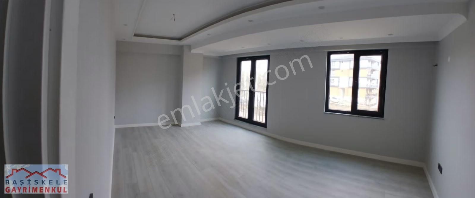 Satılık Ara Kat Daire 3+1 / 137 M² - Görsel 3