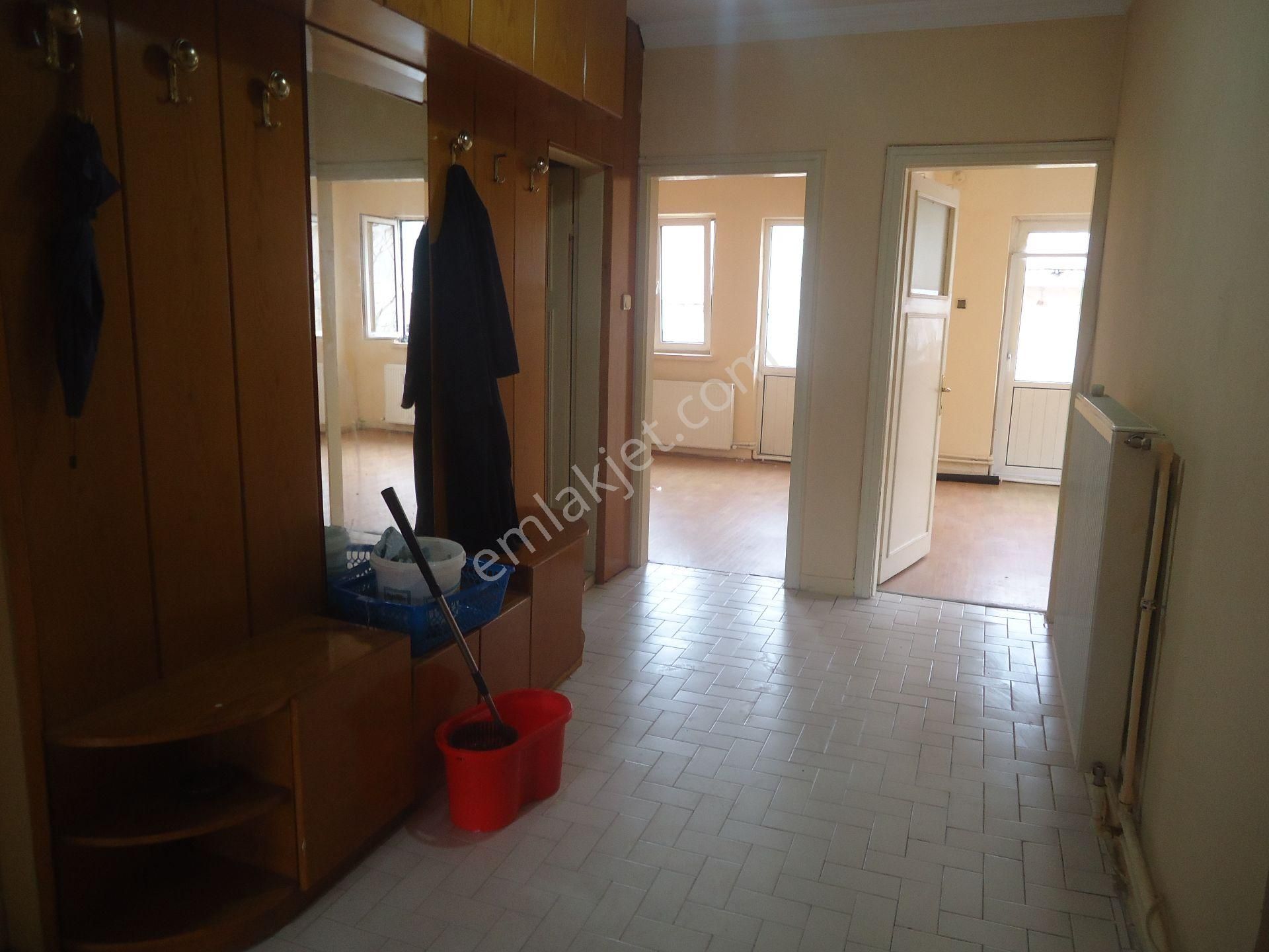Aydınlıkevler De 3+1 Kiralık Daire Gizem Emlaktan - Görsel 17