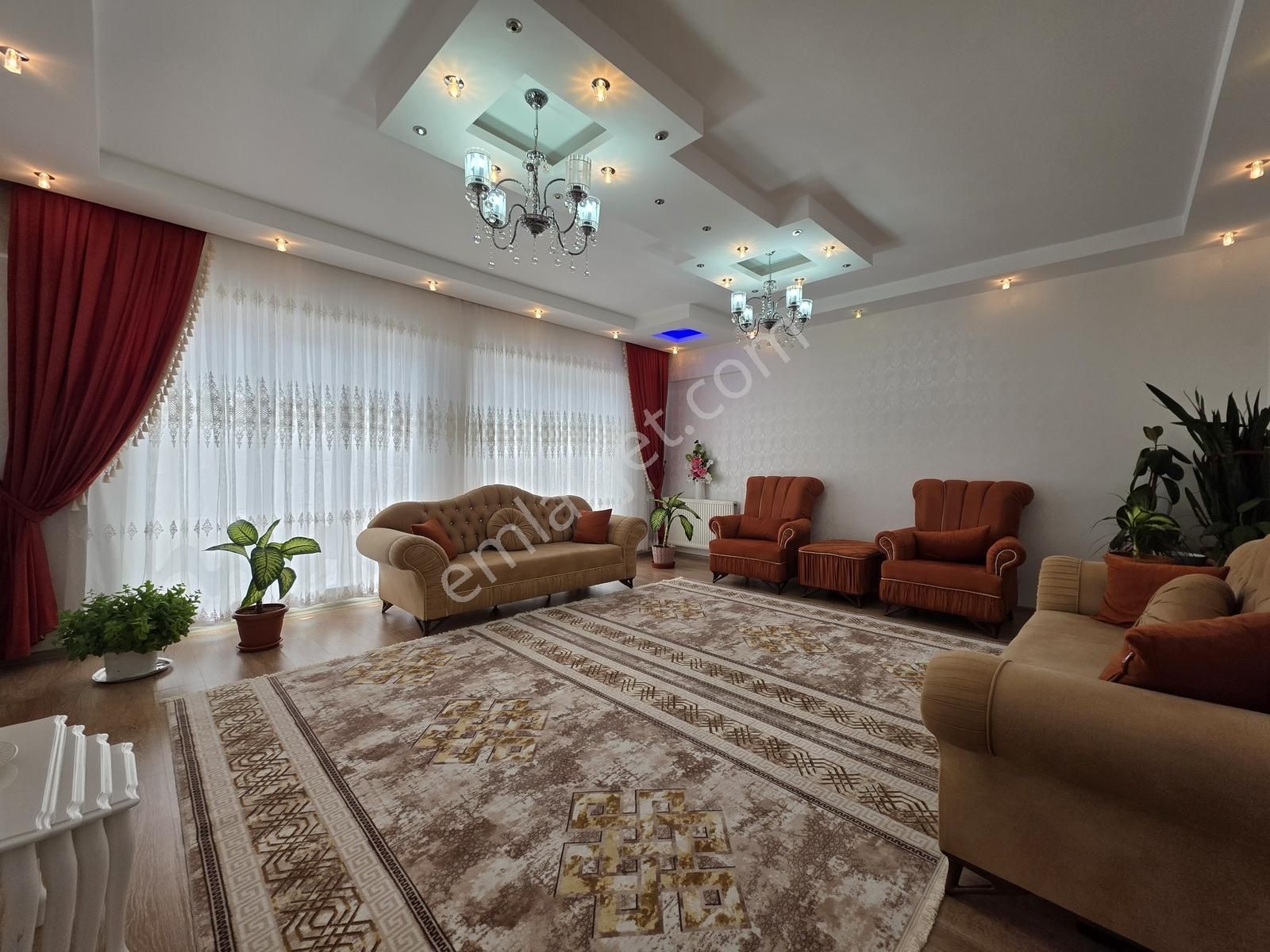 Aktif'ten Şahsi Tapu Garajlı E.banyolu Emsalsiz Genişlikte 3+1 - Görsel 14