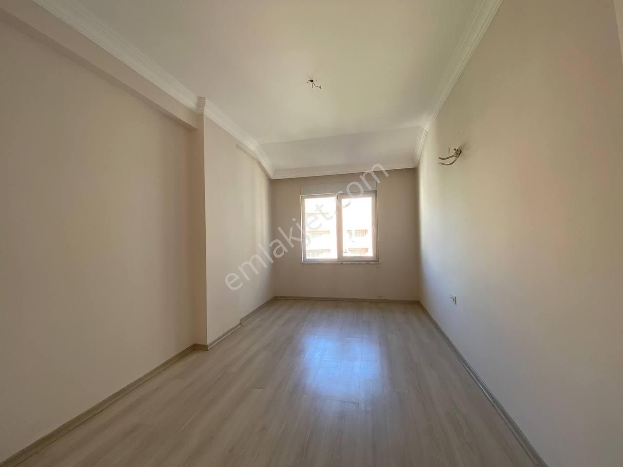 Cikcilli'de Hastaneye Yakın 3+1 Ayrı Mutfaklı 160 M2 Güney Doğu - Görsel 15