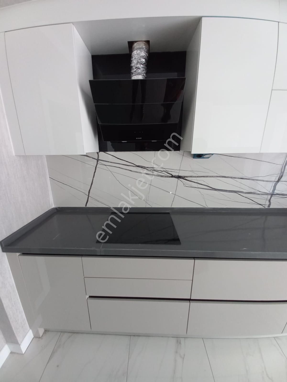 Emrah Çiftci'den Selçuklu Sancak Mah.veysel Karani Cad.yanı Kiralık 3+1 Daire - Görsel 19