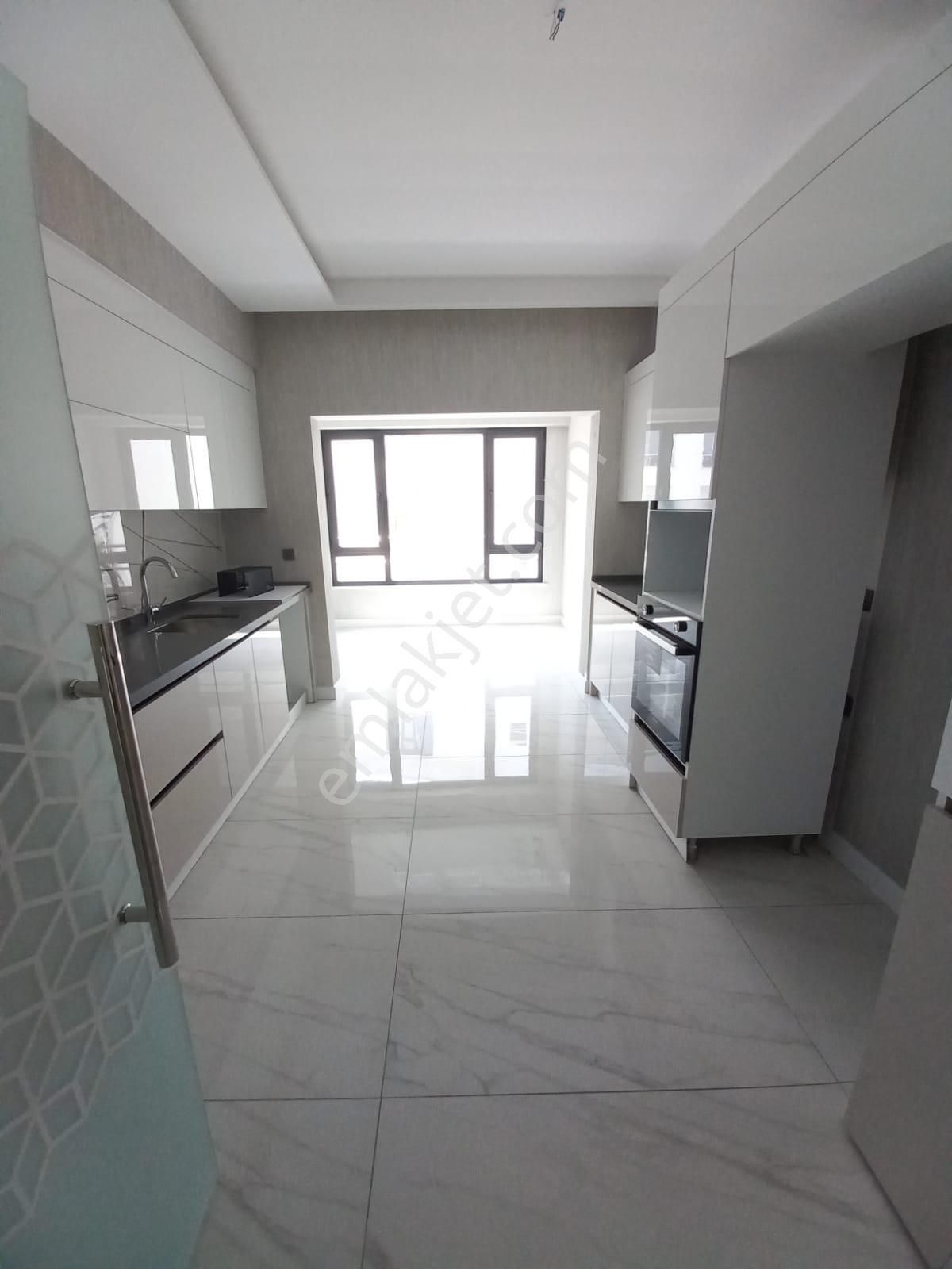 Emrah Çiftci'den Selçuklu Sancak Mah.veysel Karani Cad.yanı Kiralık 3+1 Daire - Görsel 23