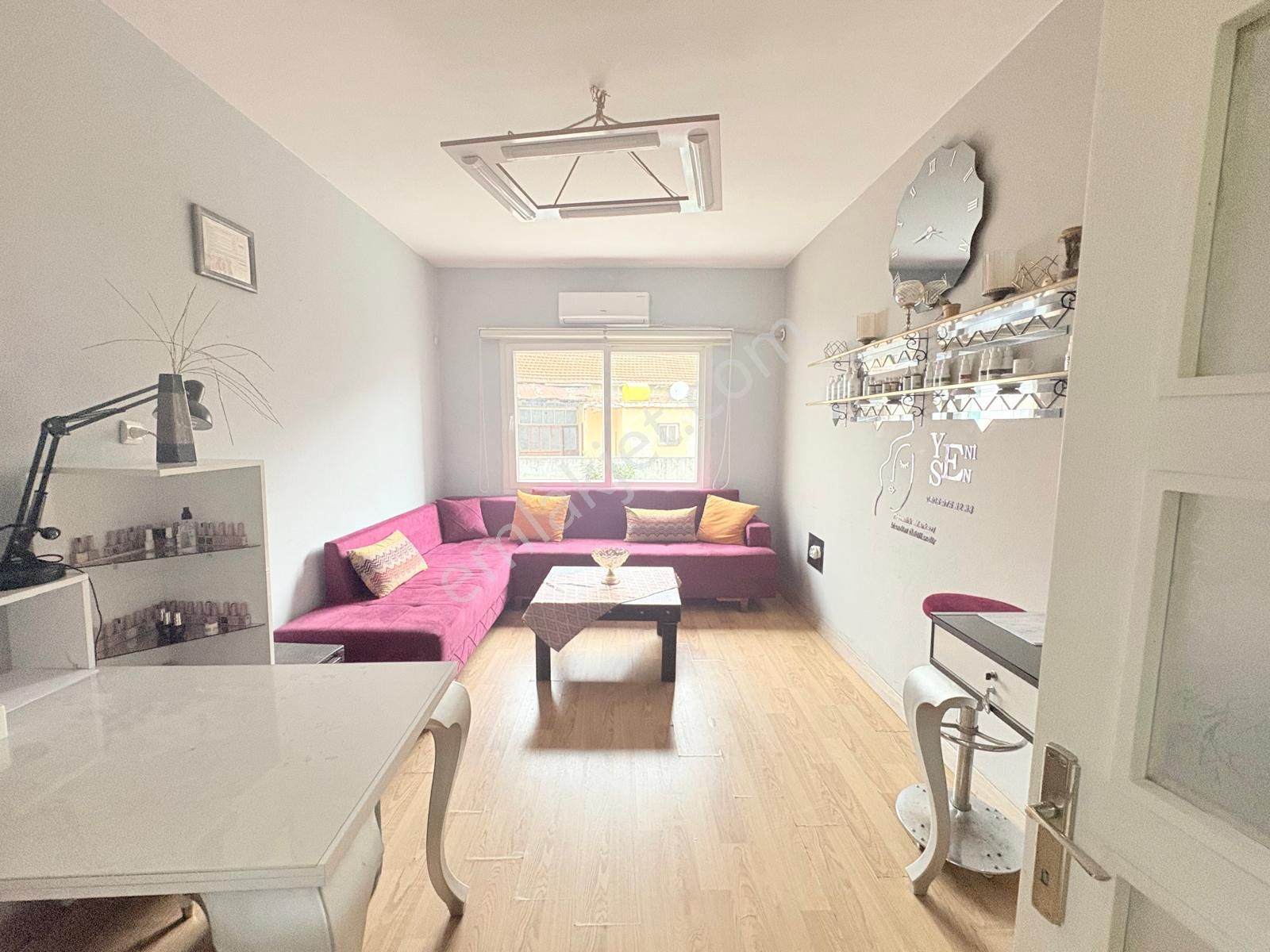 Prestij'den Camişerifte Geniş Oturumlu 3+1 Daire