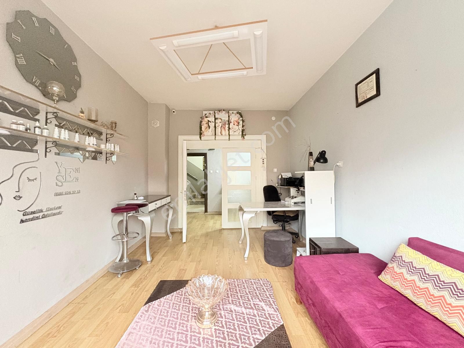 Prestij'den Camişerifte Geniş Oturumlu 3+1 Daire - Görsel 15