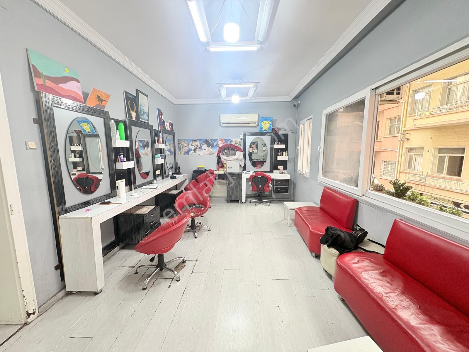 Prestij'den Camişerifte Geniş Oturumlu 3+1 Daire - Görsel 14