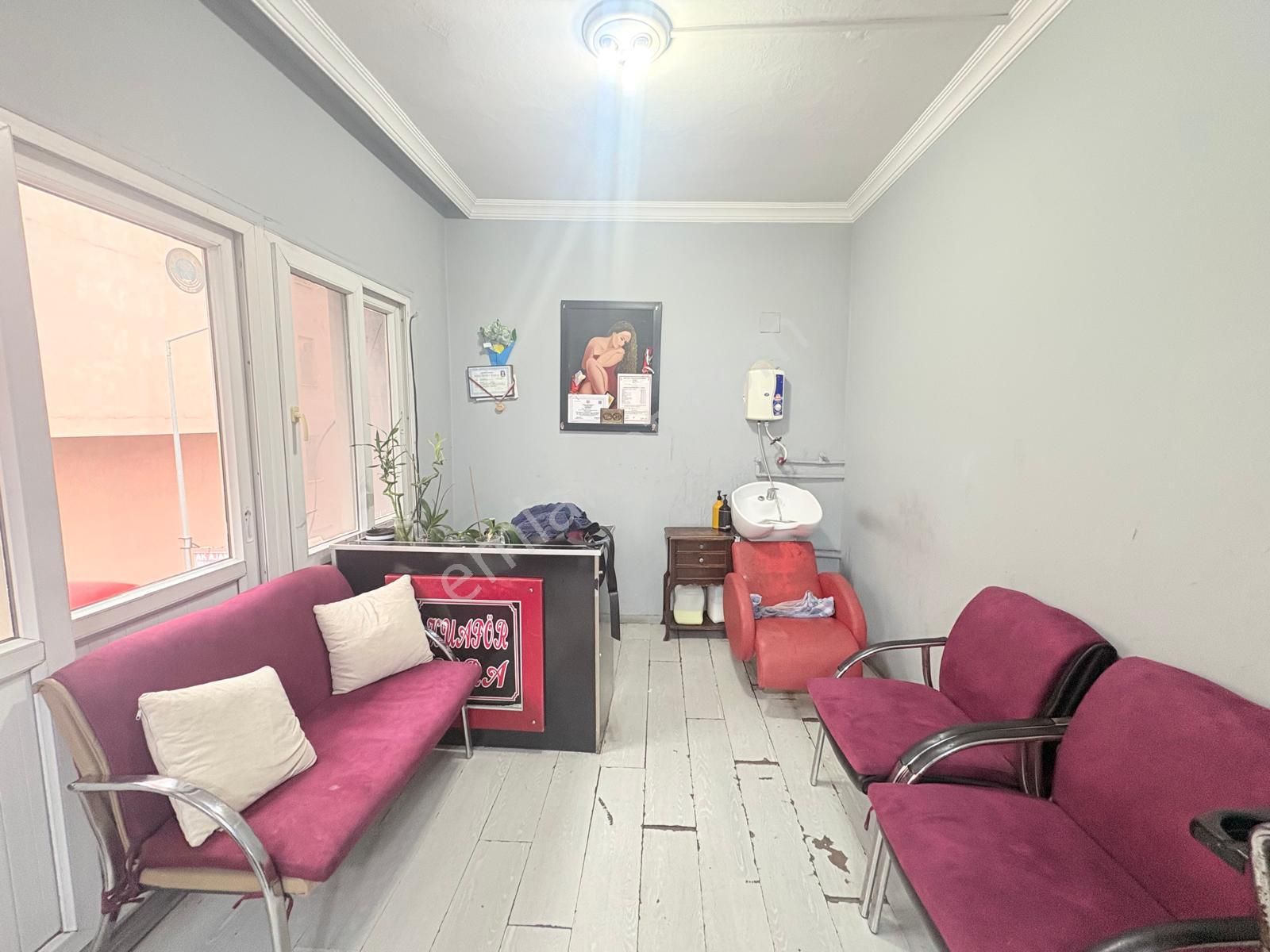 Prestij'den Camişerifte Geniş Oturumlu 3+1 Daire - Görsel 13