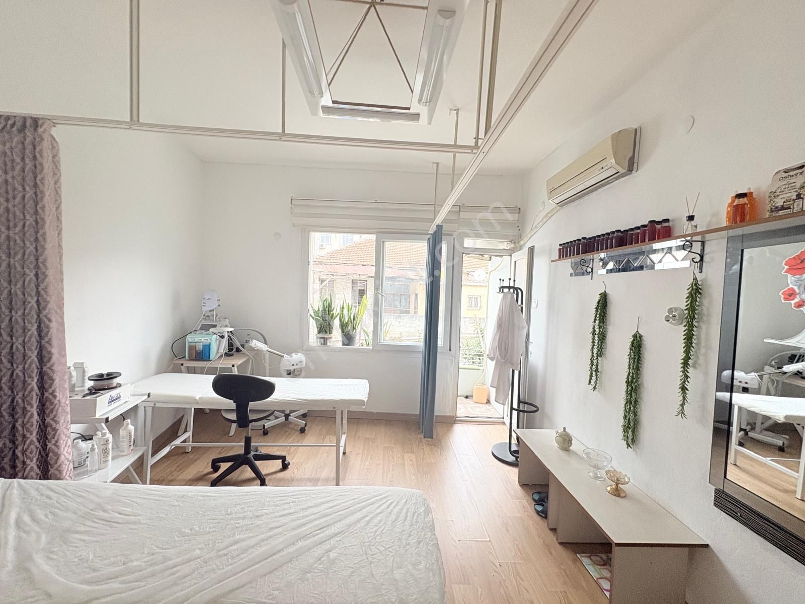 Prestij'den Camişerifte Geniş Oturumlu 3+1 Daire - Görsel 11