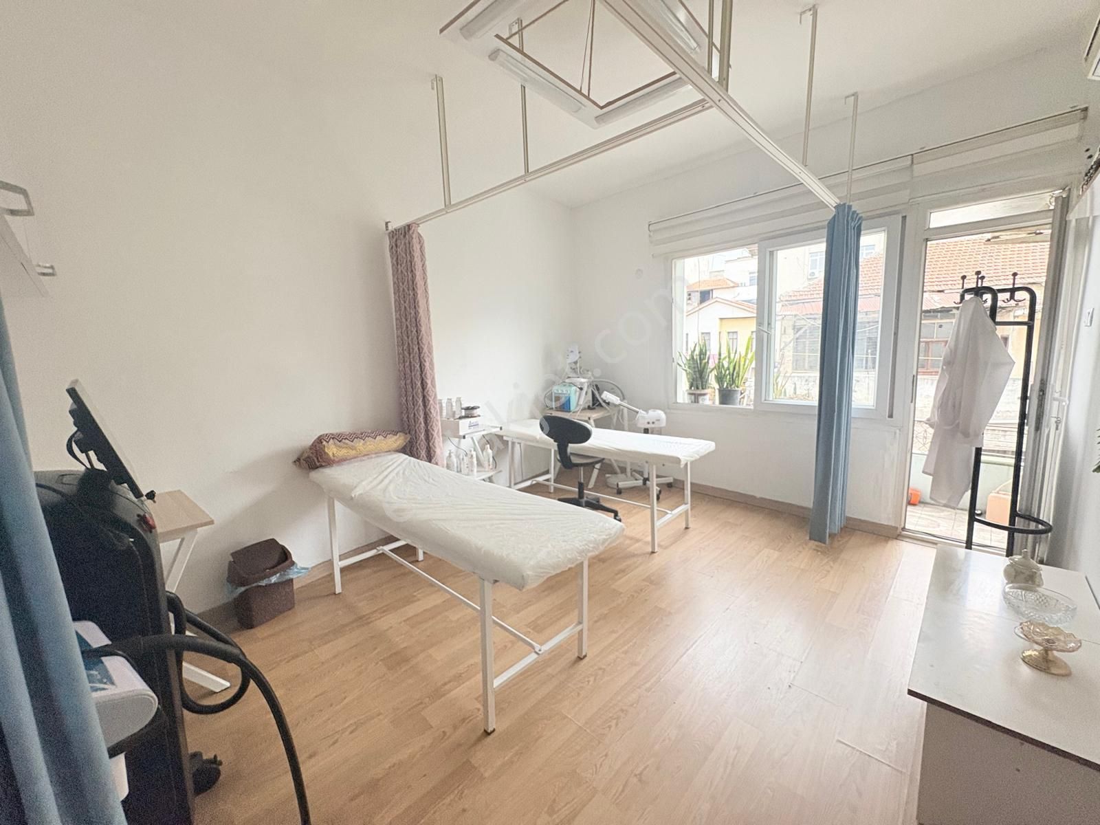 Prestij'den Camişerifte Geniş Oturumlu 3+1 Daire - Görsel 16