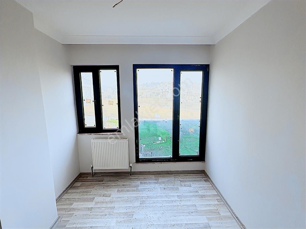 Toygar'ın Kalbinde Önü Açık, Ara Kat Sıfır 3+1 Lüks Daire - Görsel 17