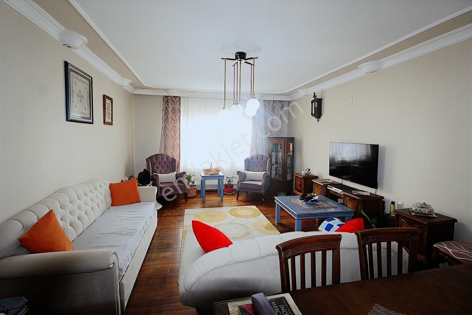Yön Gayrimenkulden Atatürk Mh.de 3+1 Satılık Daire - Görsel 2