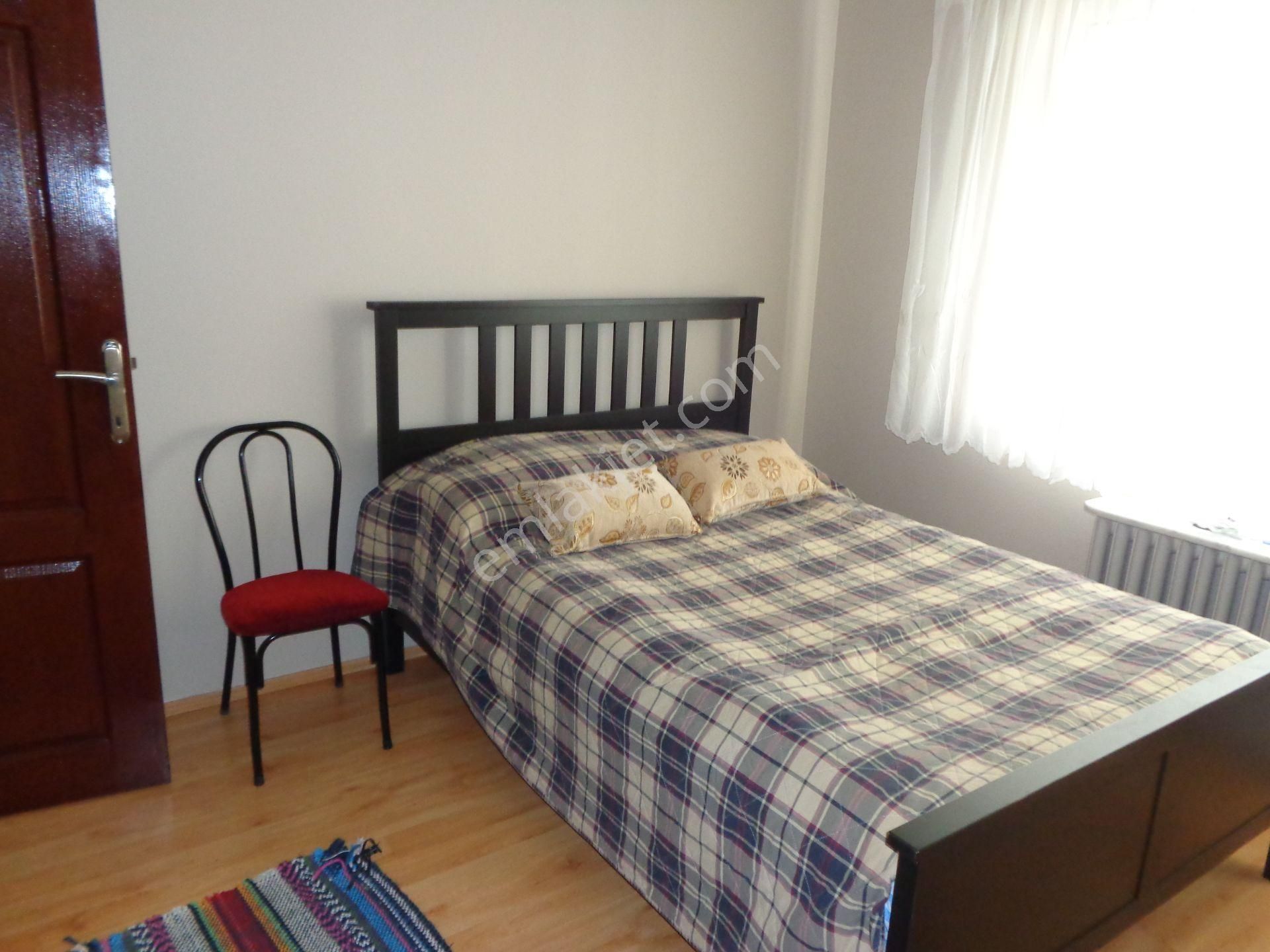 Refik Belendir Sokakta 2.kat , 3+1 , Mobilyalı, Manzaralı, Merkezi ,bakımlı.... - Görsel 17