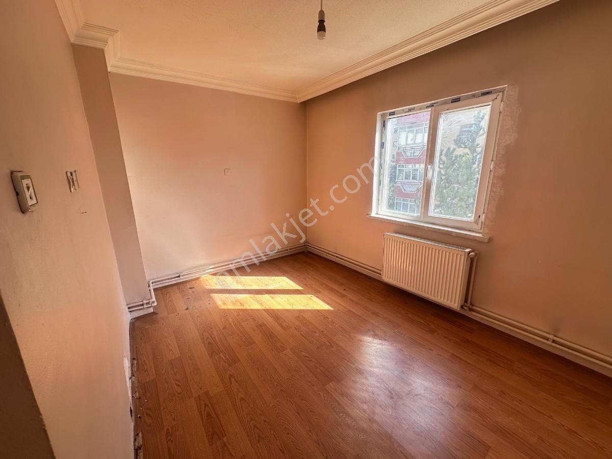 Turyaptan C.atıf Kansuya Sadece 50 Mt. Mesafede Kiralık Daire - Görsel 23