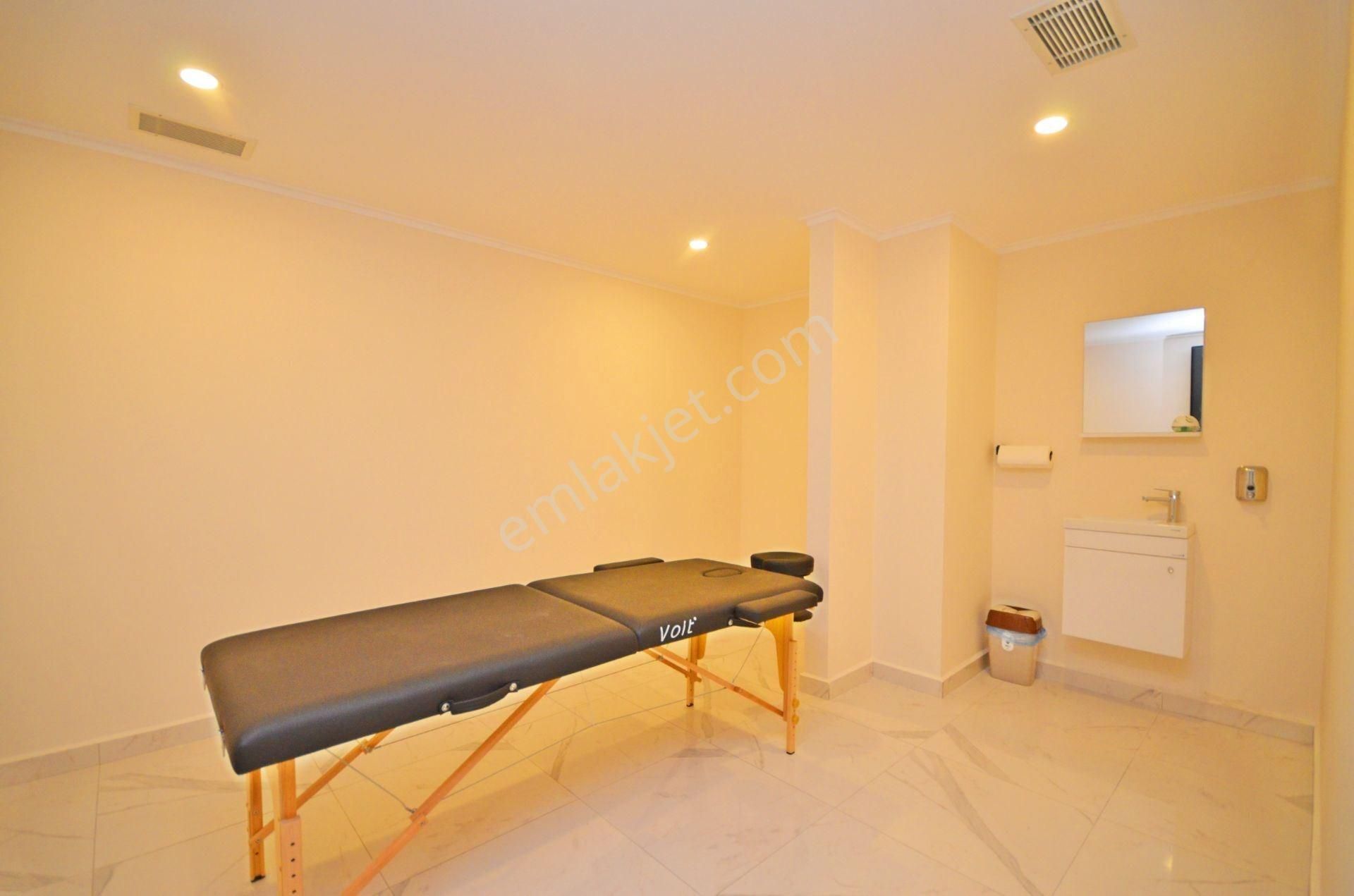 Alanya / Demirtaş’ta Deniz & Havuz Manzaralı 1+1 Satılık Daire - Görsel 15