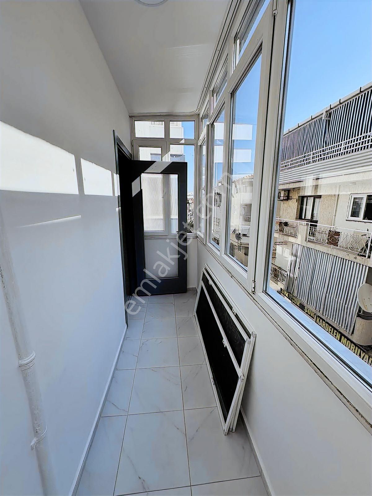 Balçovada 3+1 Ara Kat İçi Lüks Yapılı Satılık Köşe Daire - Görsel 10