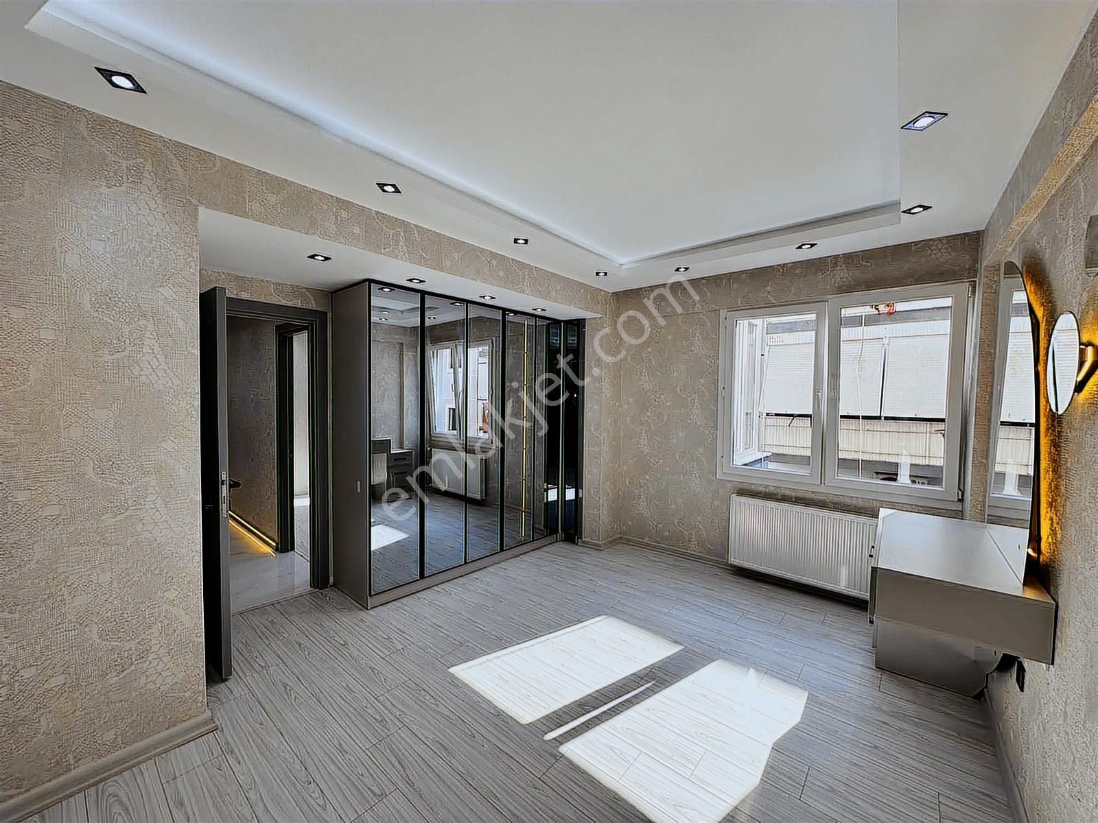 Balçovada 3+1 Ara Kat İçi Lüks Yapılı Satılık Köşe Daire - Görsel 28