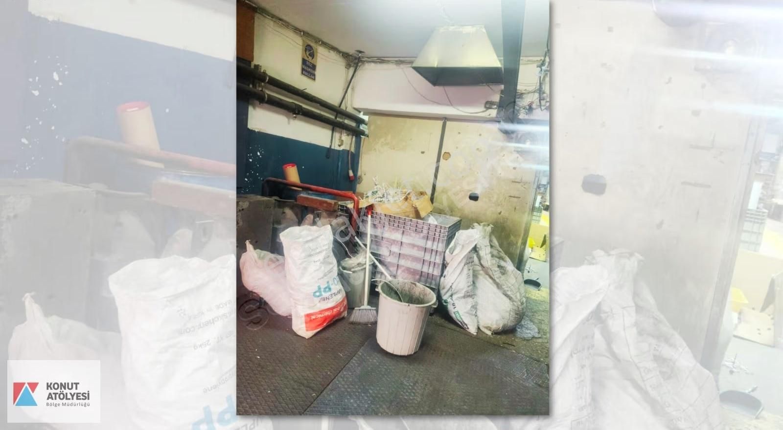 Plastik Enjeksiyon İmalatına Uygun-130 Kw Elektrik | Vinçli | - Görsel 17