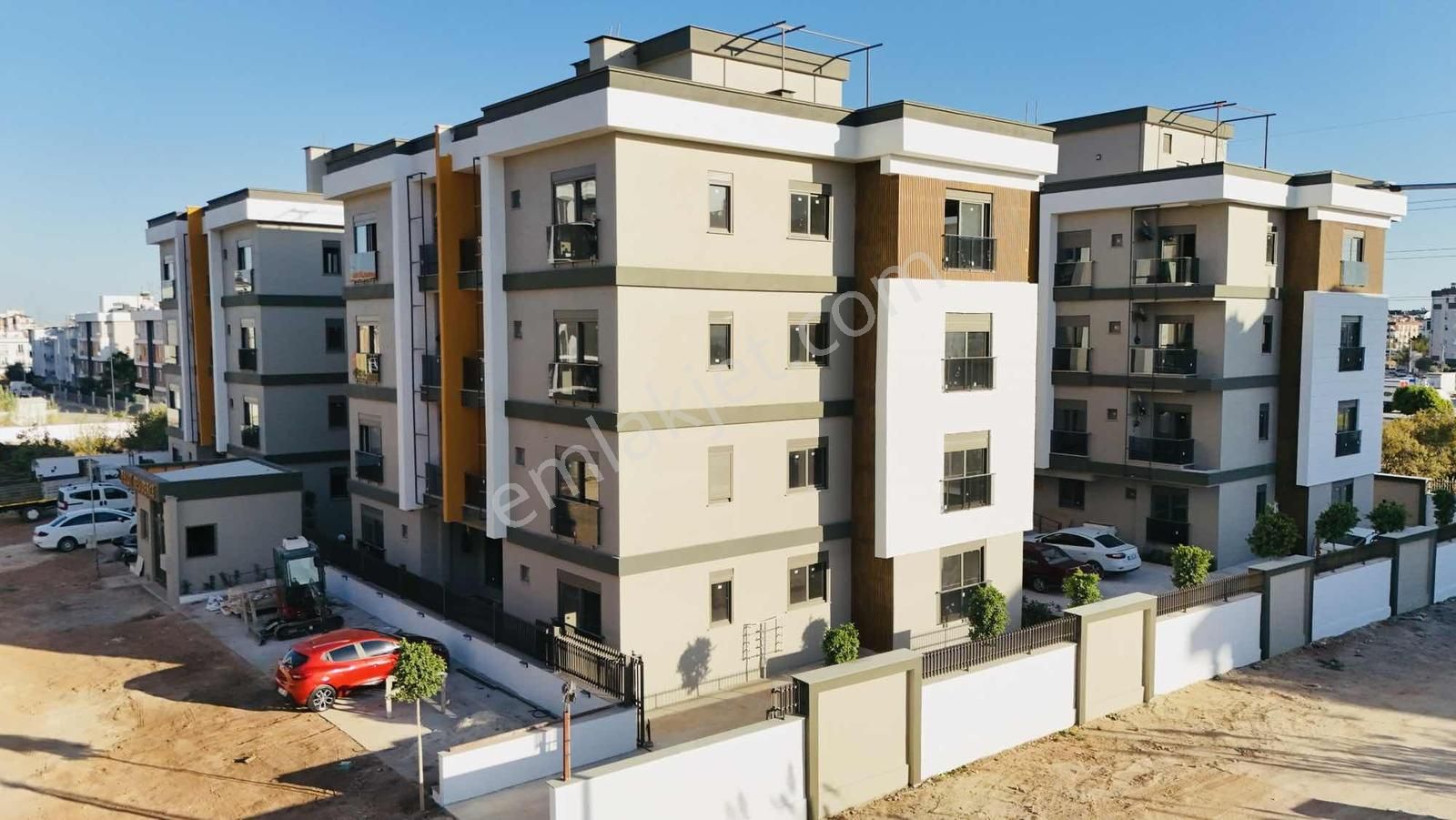 Sütçüler'de Sıfır Havuzlu 2+1 Lüks Yapım Satılık Daire - Görsel 4