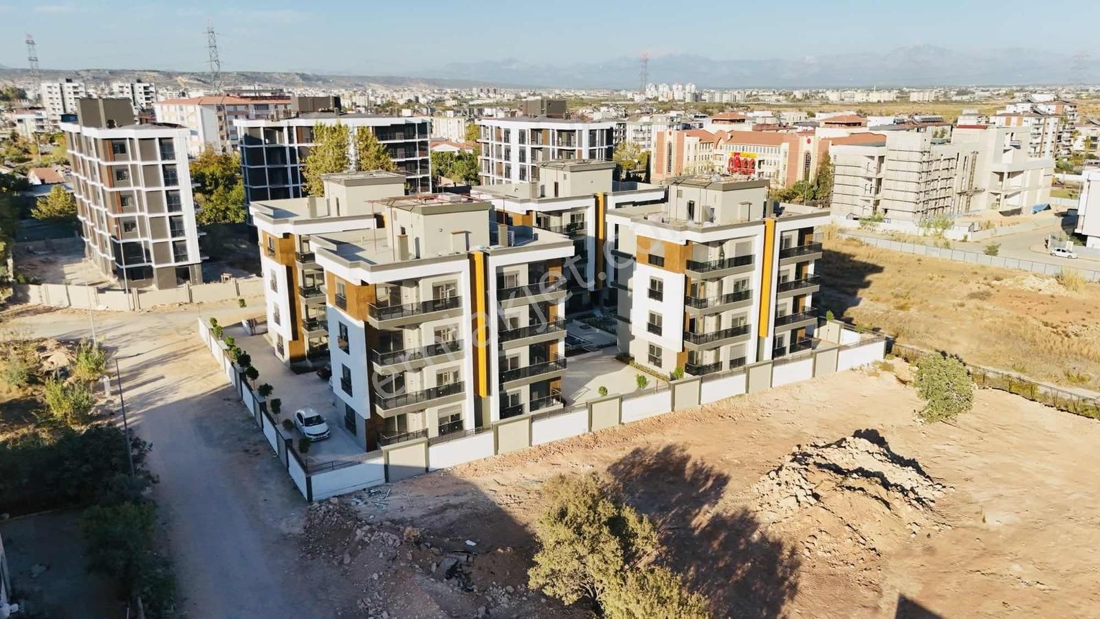 Sütçüler'de Sıfır Havuzlu 2+1 Lüks Yapım Satılık Daire - Görsel 7