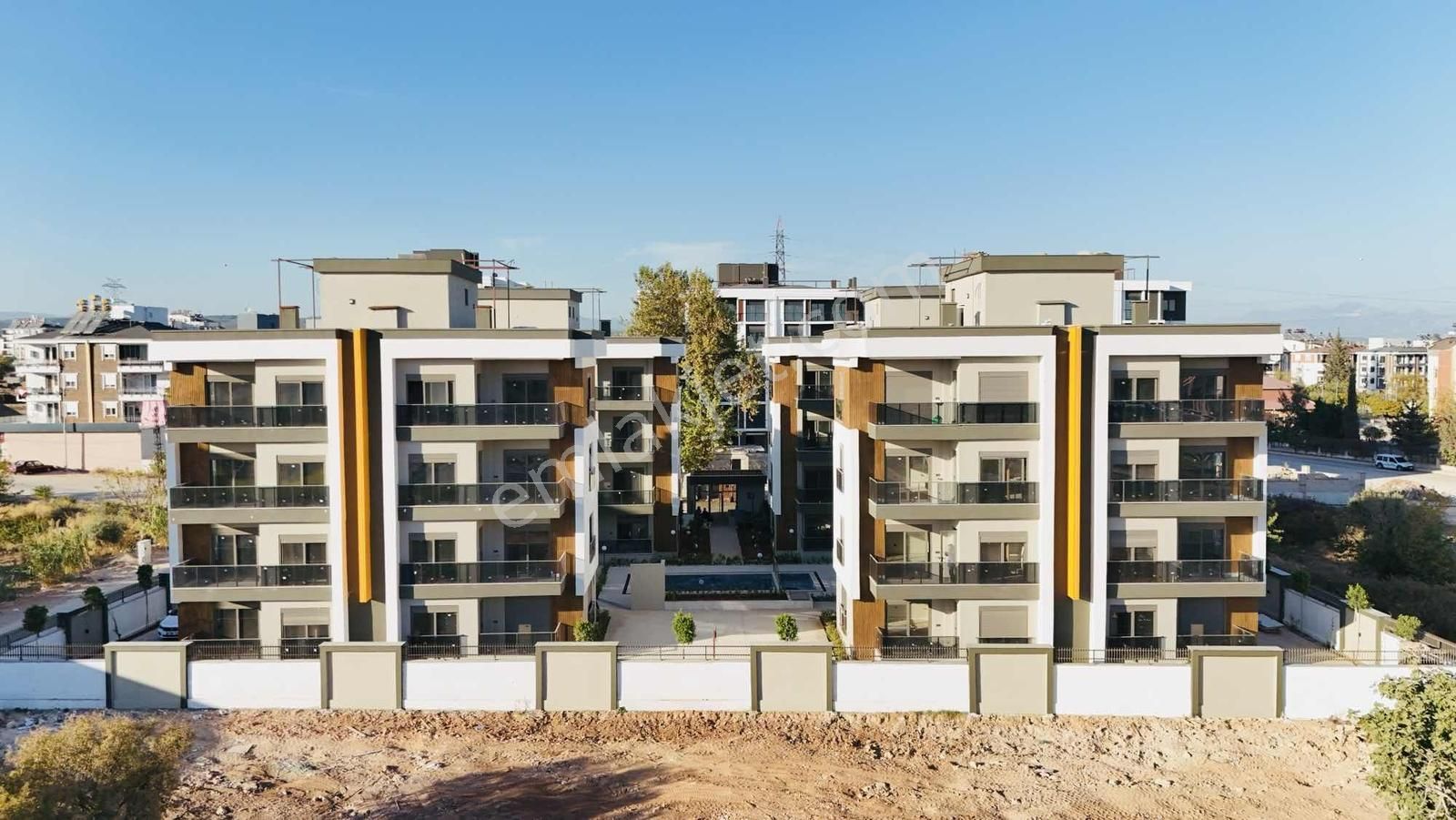 Sütçüler'de Sıfır Havuzlu 2+1 Lüks Yapım Satılık Daire - Görsel 31