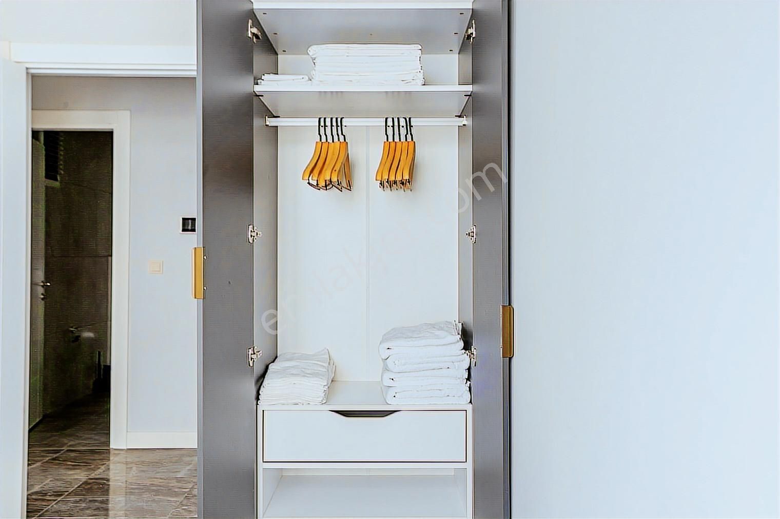 Erenköy'de Yeni Eşyalı 2+1 Kiralık Daire - Görsel 16