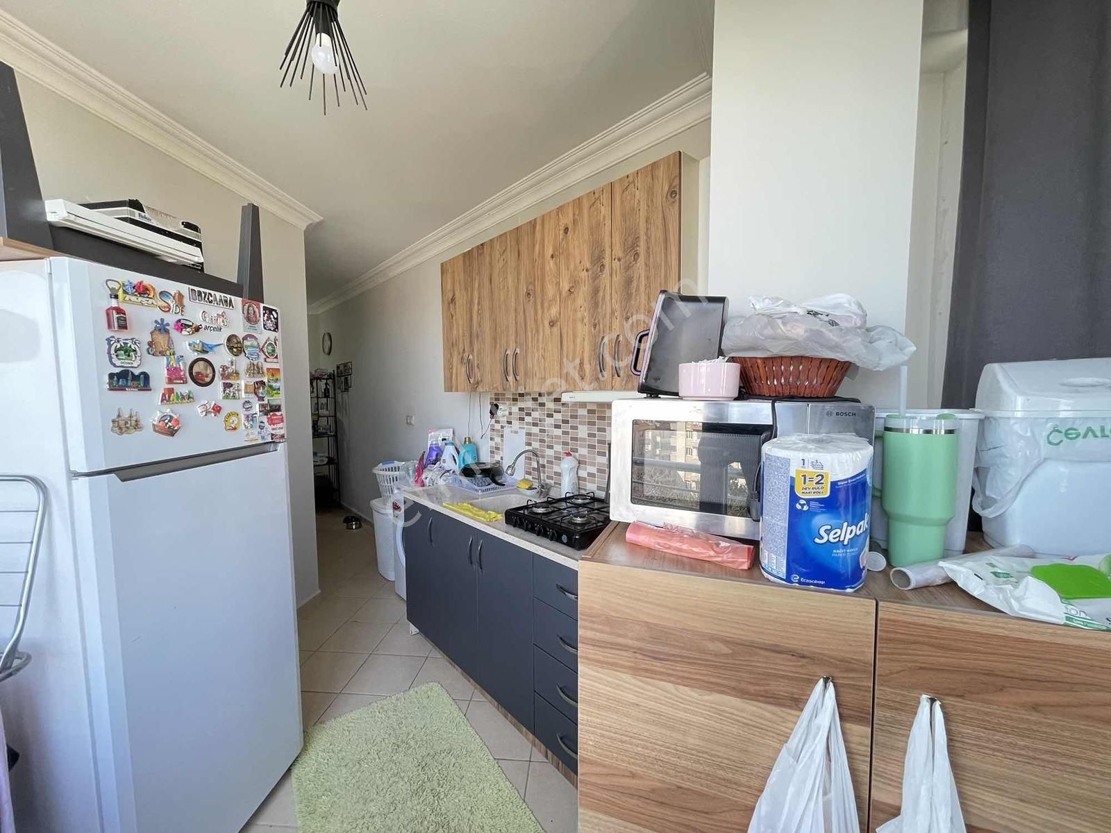 Yamaner'den Dumlupınar'da Site İçerisin'de 2+0 Daire - Görsel 3