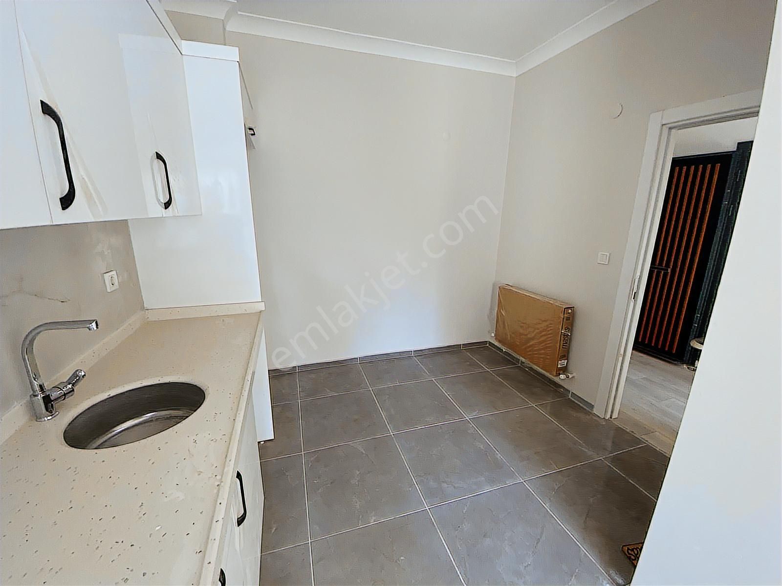 Lidya Emlak'tan 4+2 170m2 Sıfır E-5 Yanı Satılık Dublex Daire - Görsel 14