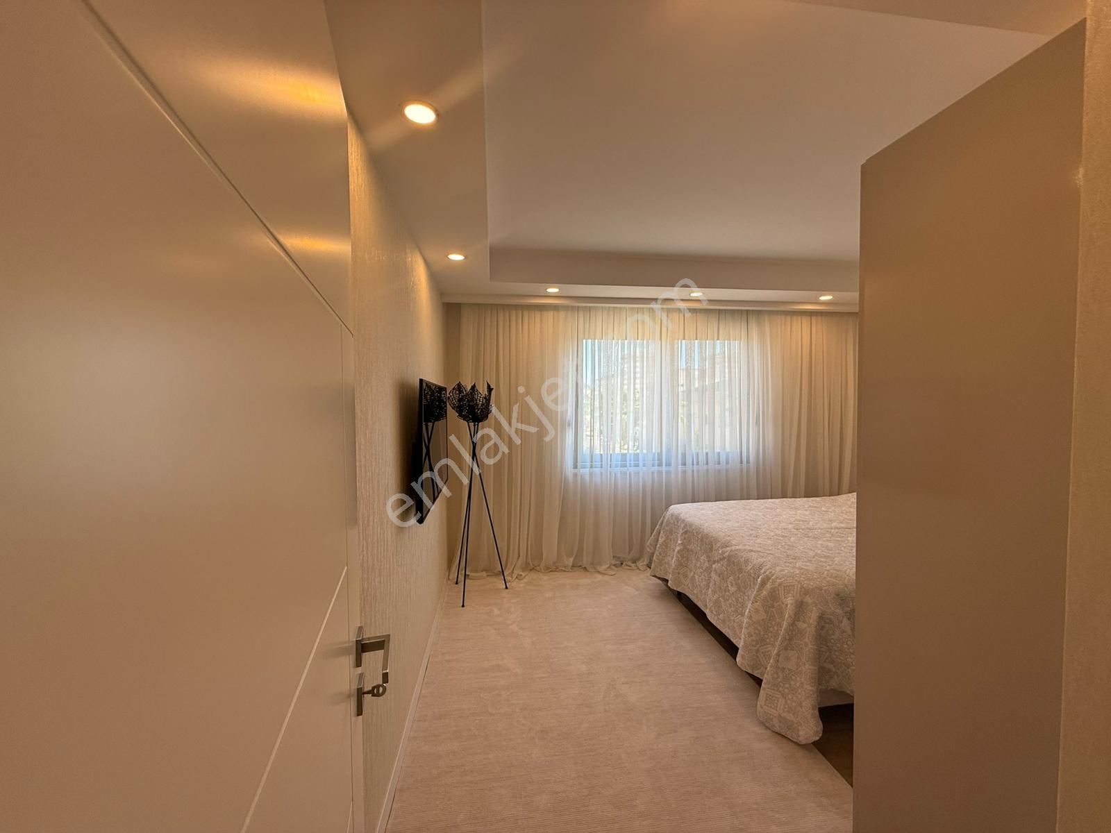 Manavgat Ilıca'da Havuzlu Satılık 2+1 Daire - Görsel 15