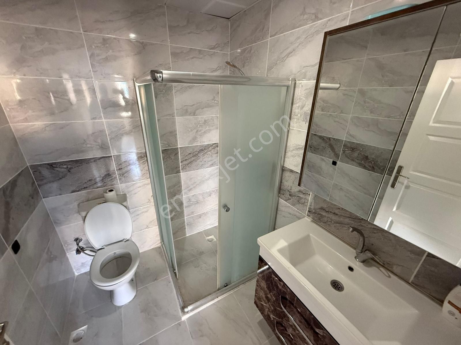 ▅albayrak▅doğukent Cad.yakını Site İçerisinde Teras Balkonlu 3+1 - Görsel 4